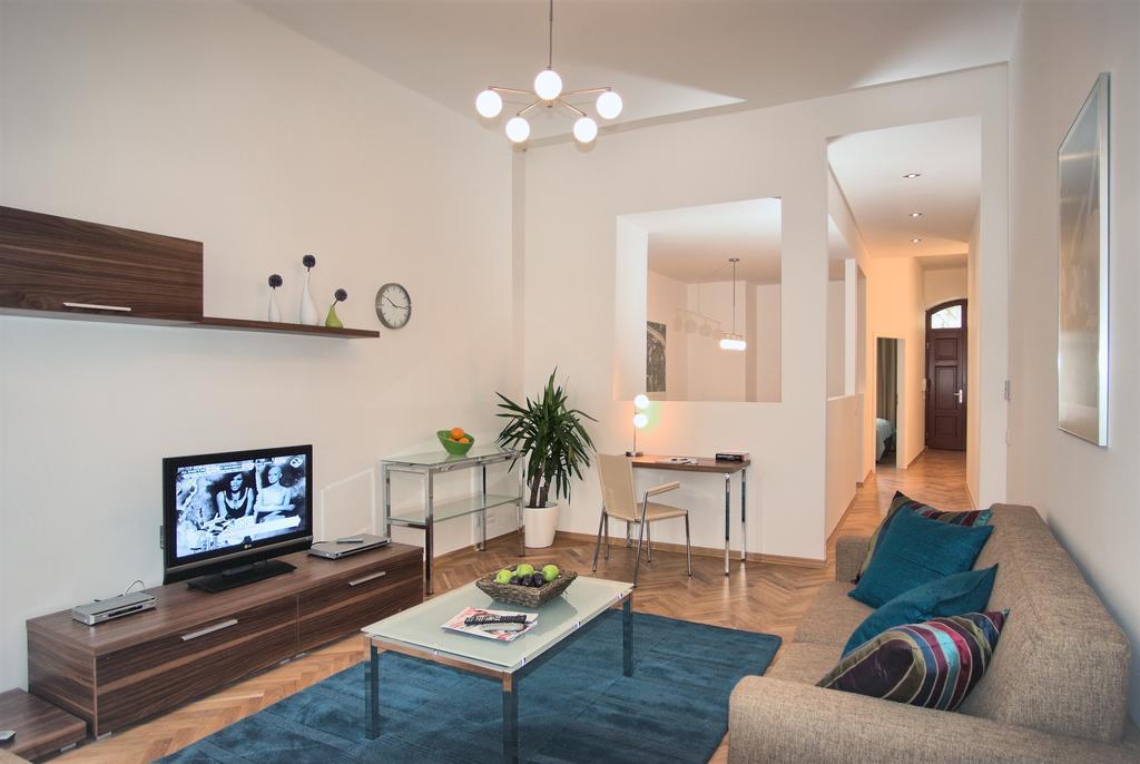 Residence Karlova Praha Bagian luar foto