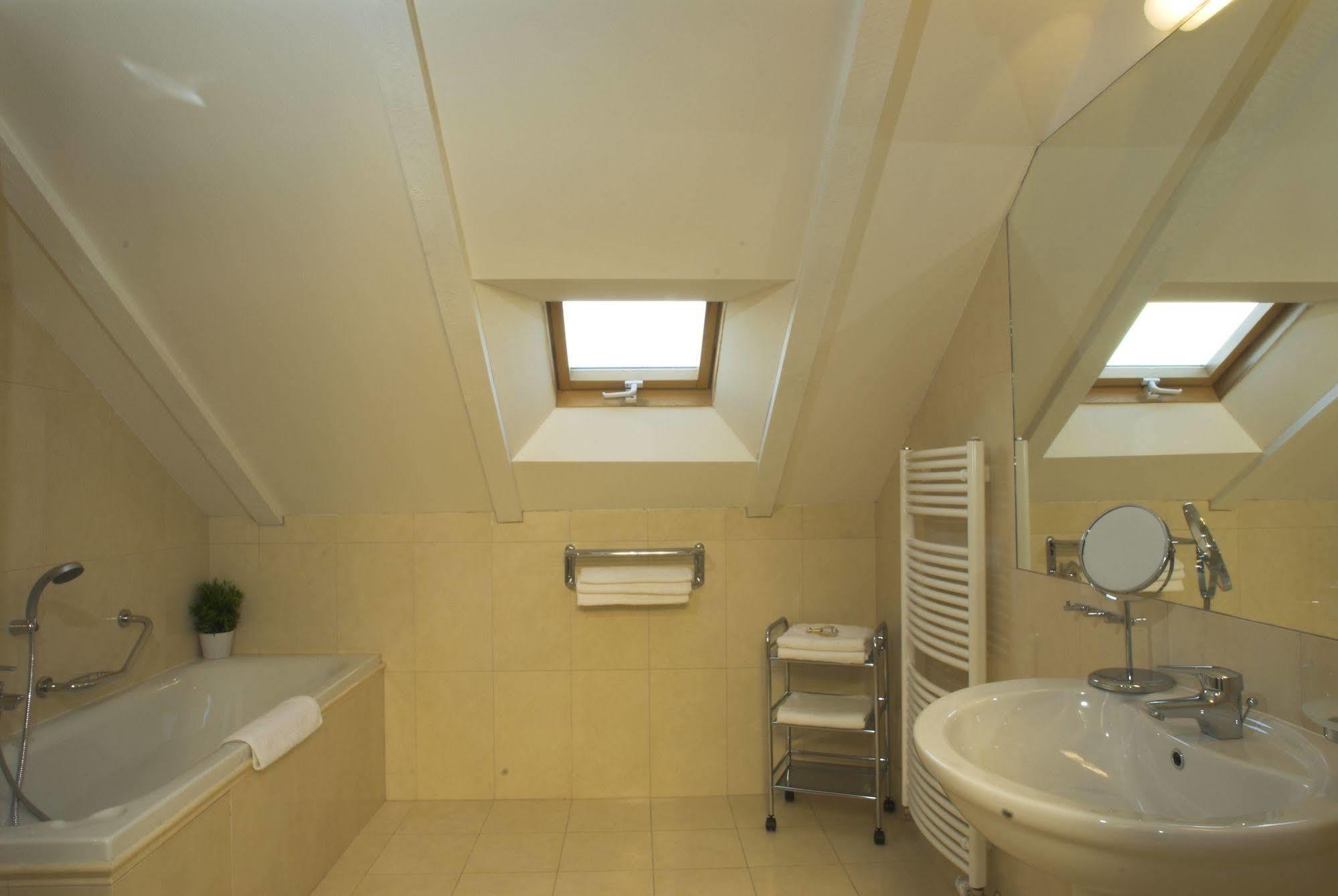 Residence Karlova Praha Bagian luar foto