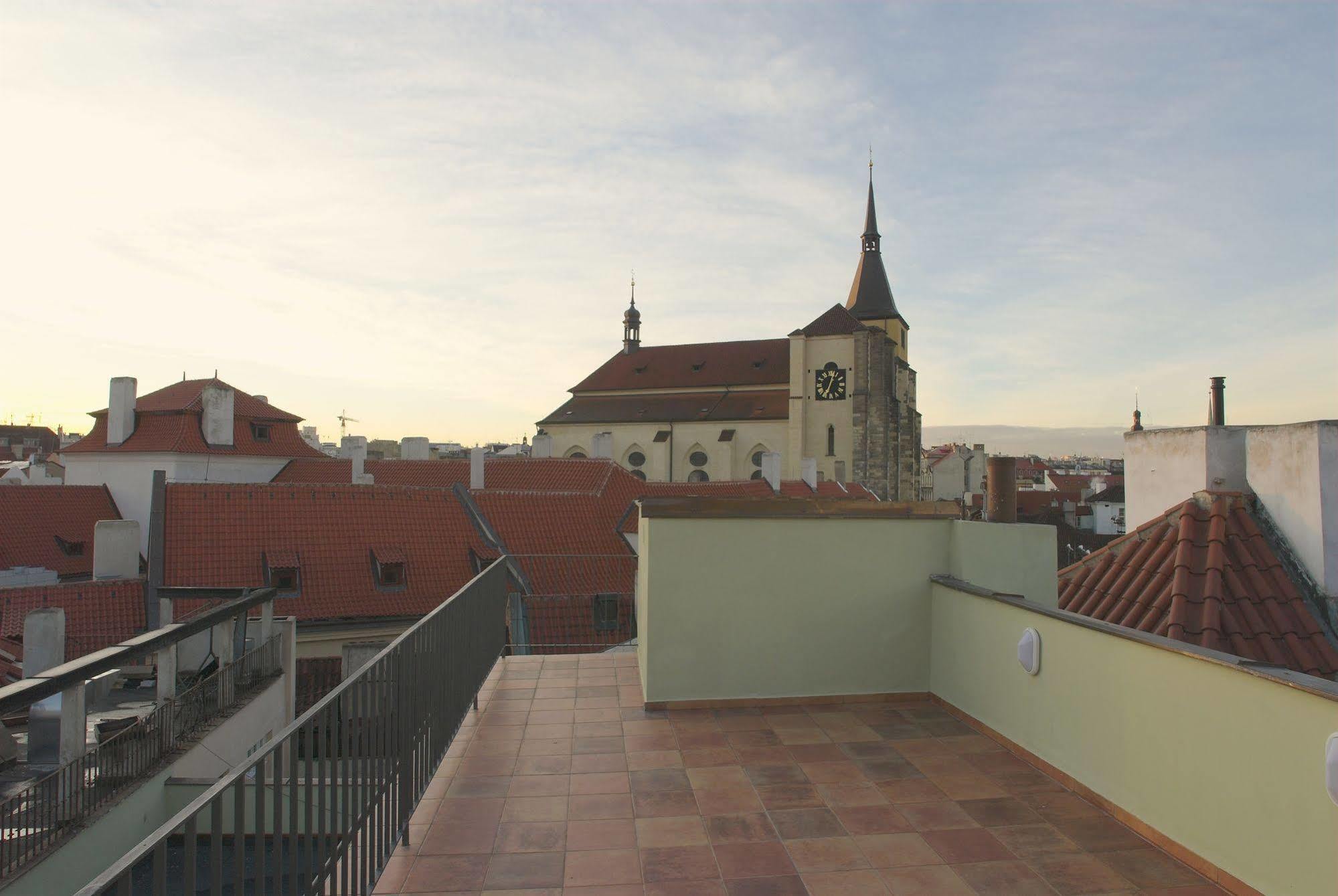 Residence Karlova Praha Bagian luar foto