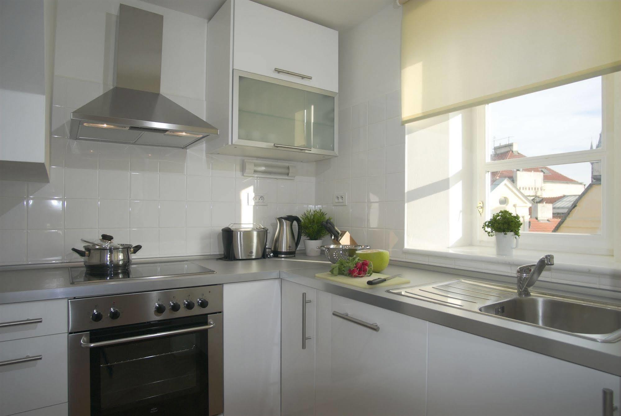 Residence Karlova Praha Bagian luar foto